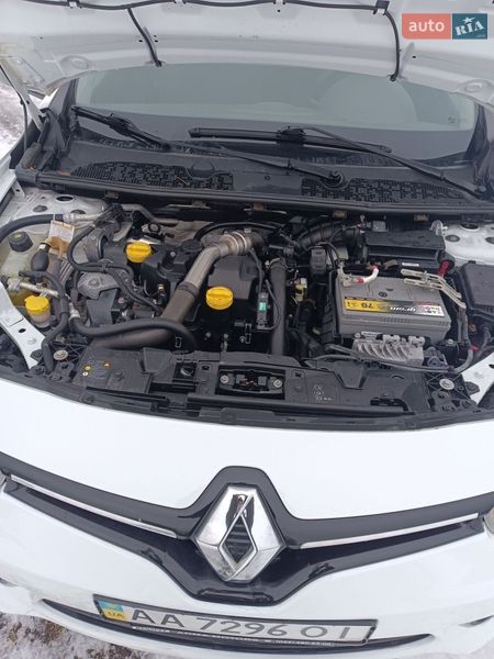 Седан Renault Fluence 2014 в Лебедине
