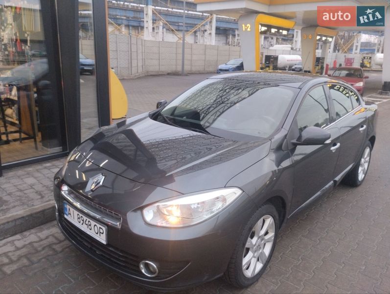 Седан Renault Fluence 2011 в Киеве