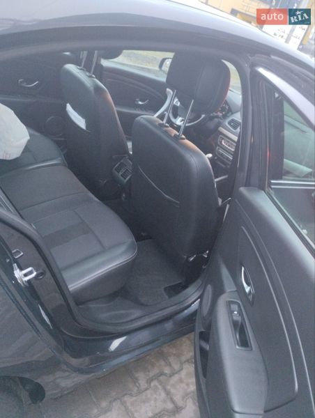 Седан Renault Fluence 2011 в Киеве