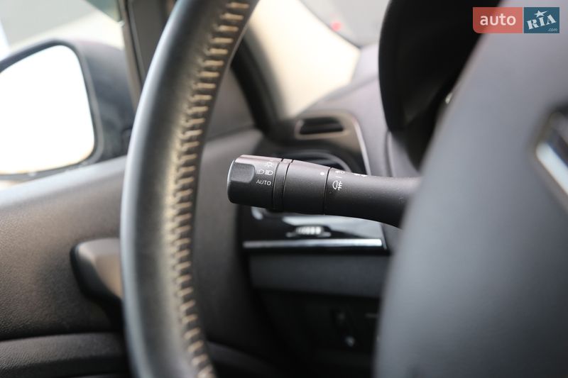 Седан Renault Fluence 2013 в Киеве