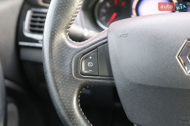 Седан Renault Fluence 2013 в Киеве