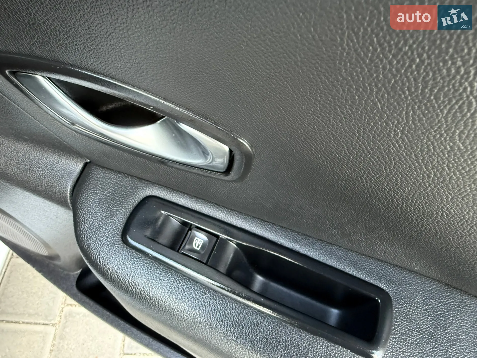 2011 Renault Fluence - мініатюра 68