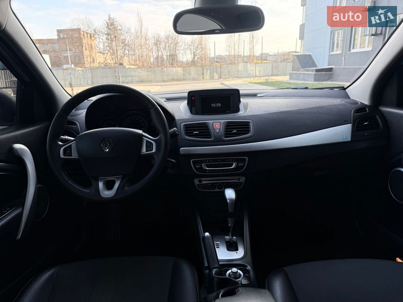 Седан Renault Fluence 2011 в Одессе