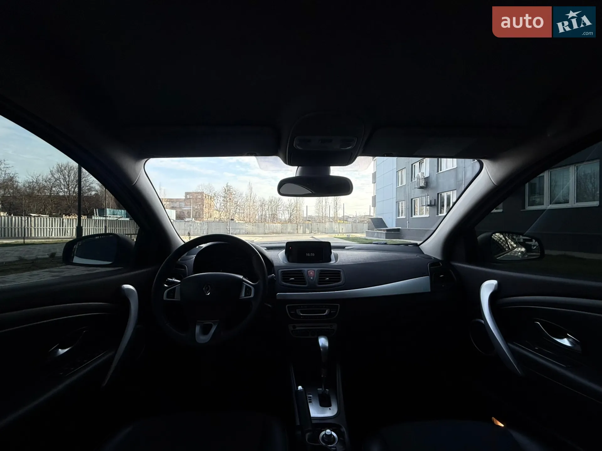 2011 Renault Fluence - мініатюра 79