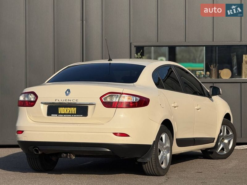 Седан Renault Fluence 2015 в Киеве фото 13 Седан Renault Fluence 2015 в Киеве
