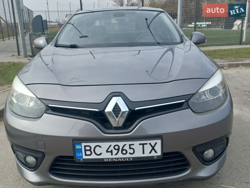 Седан Renault Fluence 2015 в Львові