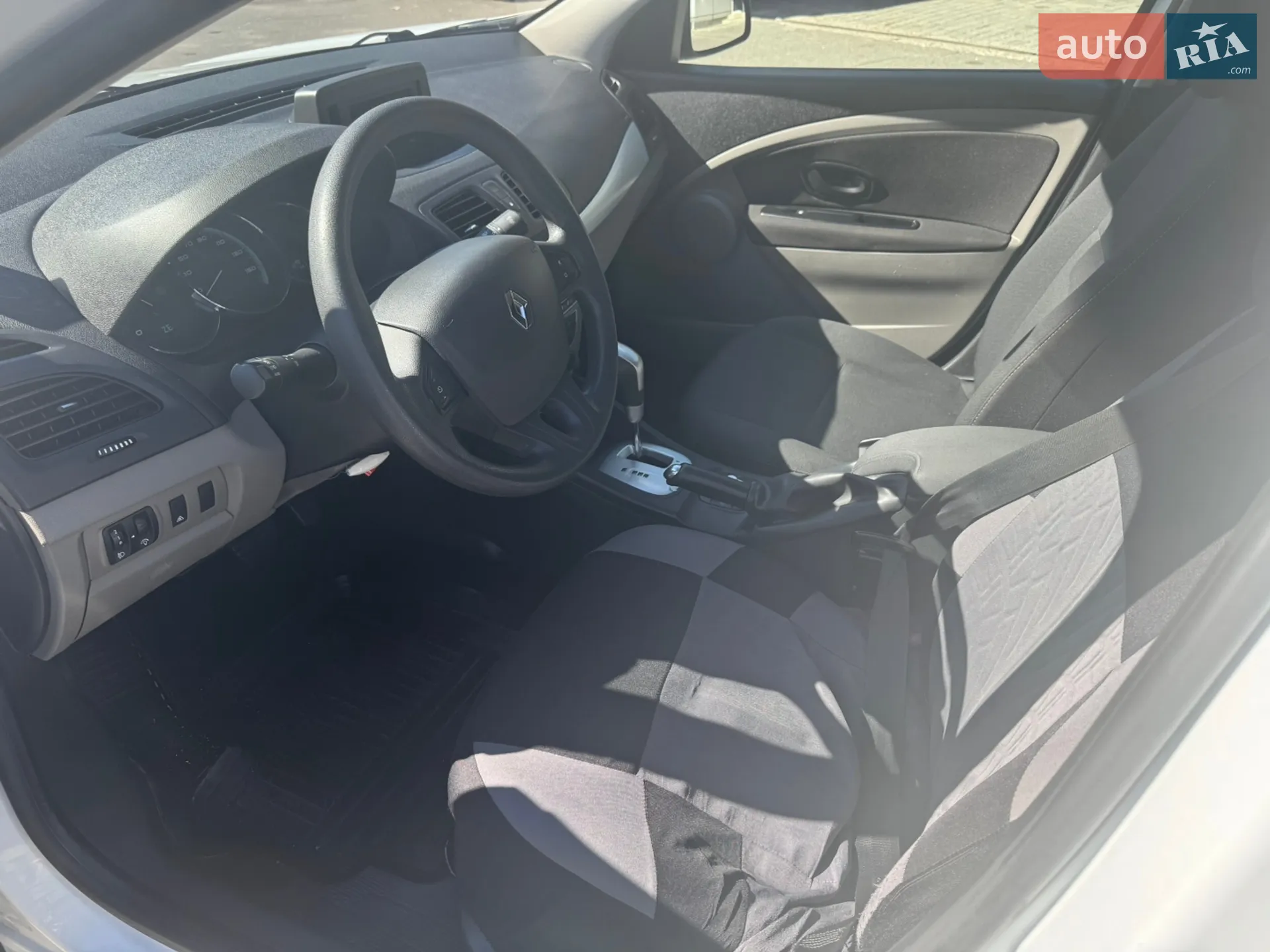 2012 Renault Fluence - мініатюра 7