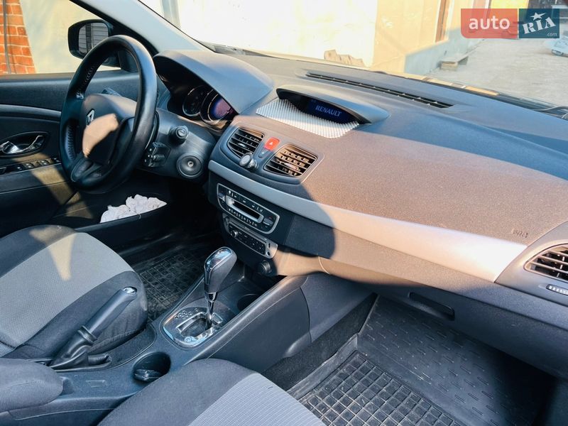 Седан Renault Fluence 2014 в Первомайську фото 6 Седан Renault Fluence 2014 в Первомайську