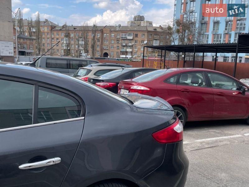 Седан Renault Fluence 2012 в Києві