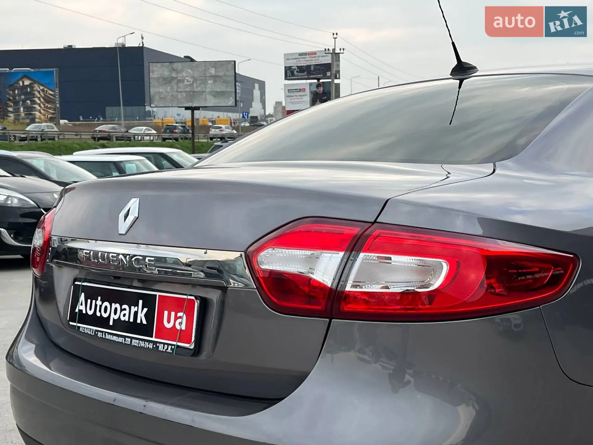 2016 Renault Fluence - мініатюра 8