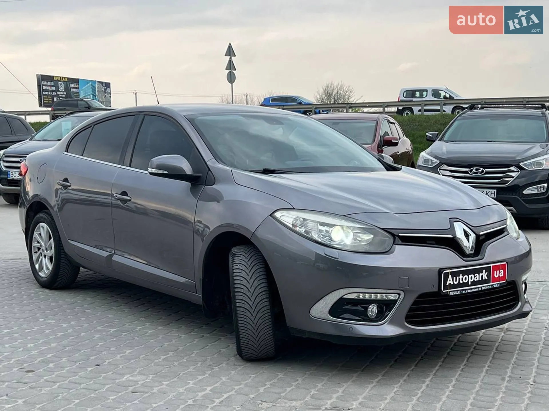2016 Renault Fluence - мініатюра 13