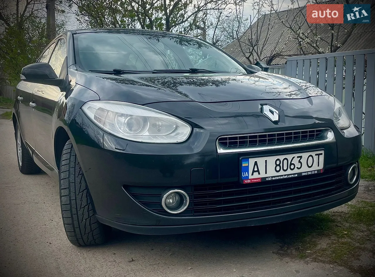 2010 Renault Fluence - мініатюра 24