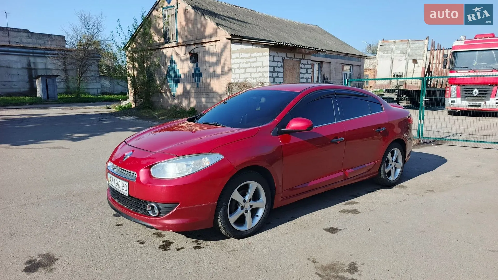 2011 Renault Fluence - мініатюра 2