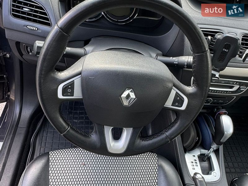 Седан Renault Fluence 2012 в Черкассах фото 24 Седан Renault Fluence 2012 в Черкассах