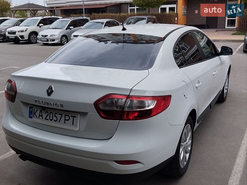 Седан Renault Fluence 2012 в Киеве