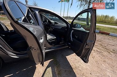 Седан Renault Fluence 2011 в Киеве