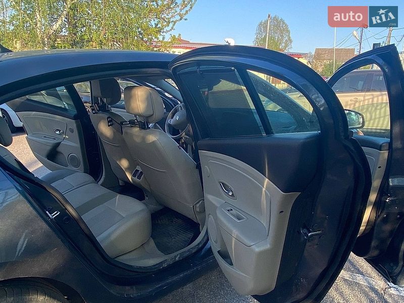Седан Renault Fluence 2010 в Києві