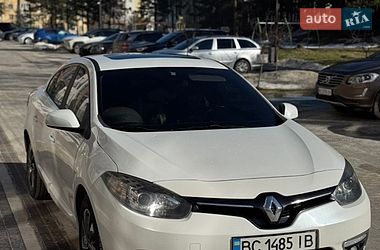 Седан Renault Fluence 2015 в Яворове