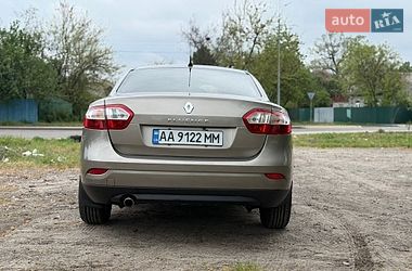 Седан Renault Fluence 2012 в Киеве