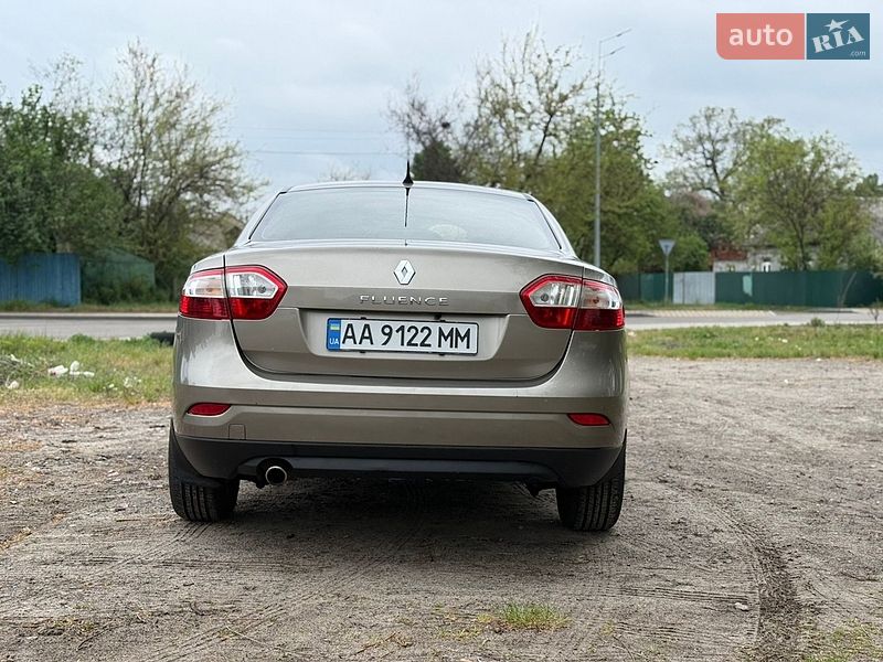 Седан Renault Fluence 2012 в Киеве