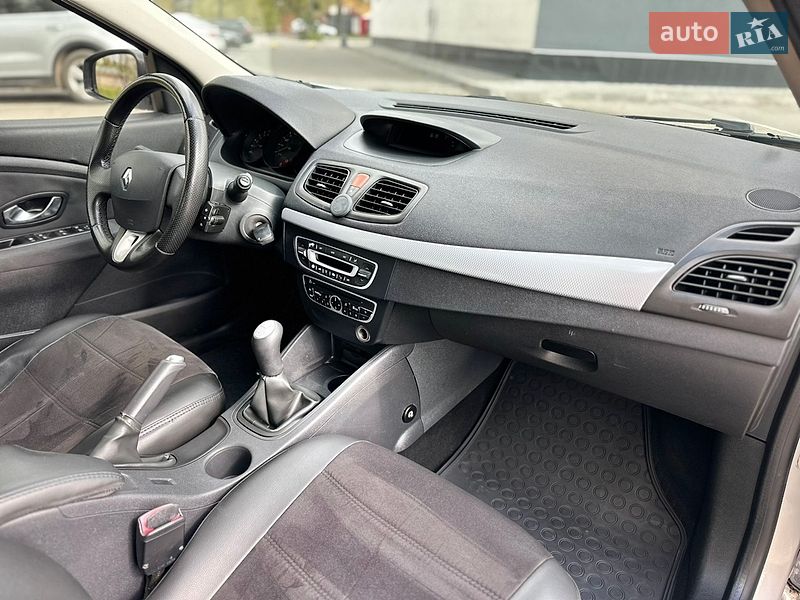 Седан Renault Fluence 2010 в Хмельницькому
