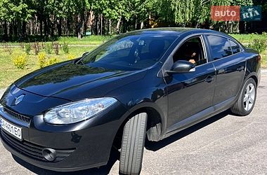 Седан Renault Fluence 2010 в Кропивницком