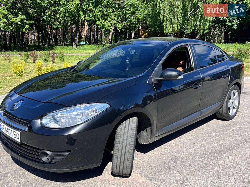 Седан Renault Fluence 2010 в Кропивницком