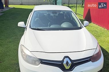 Седан Renault Fluence 2015 в Киеве