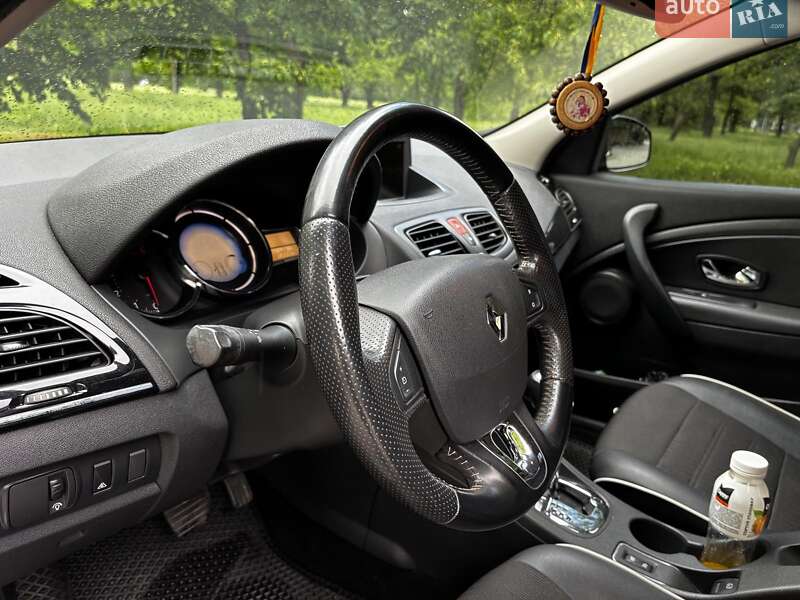 Седан Renault Fluence 2014 в Запорожье