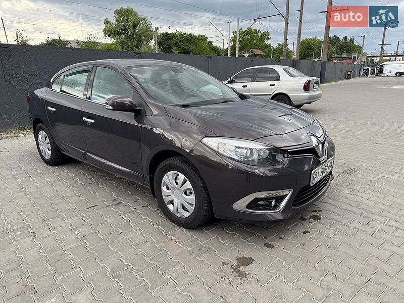 Седан Renault Fluence 2013 в Киеве