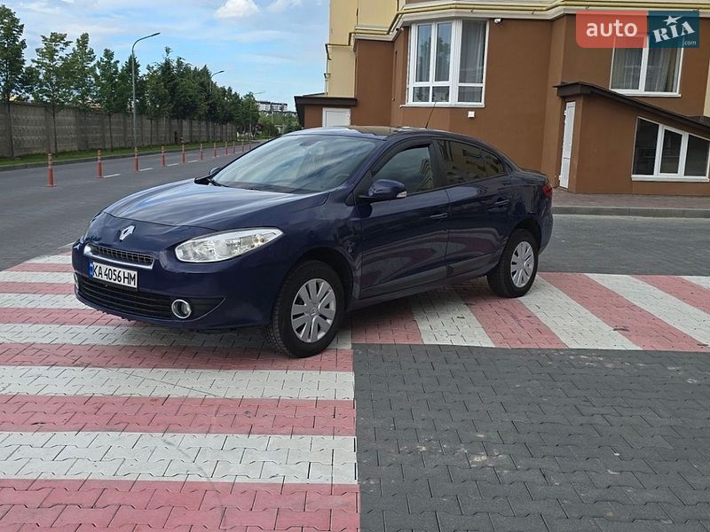 Седан Renault Fluence 2011 в Киеве