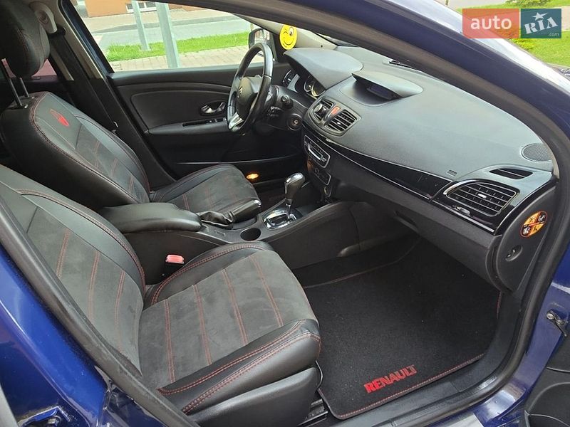 Седан Renault Fluence 2011 в Киеве
