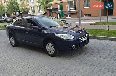 Седан Renault Fluence 2011 в Киеве