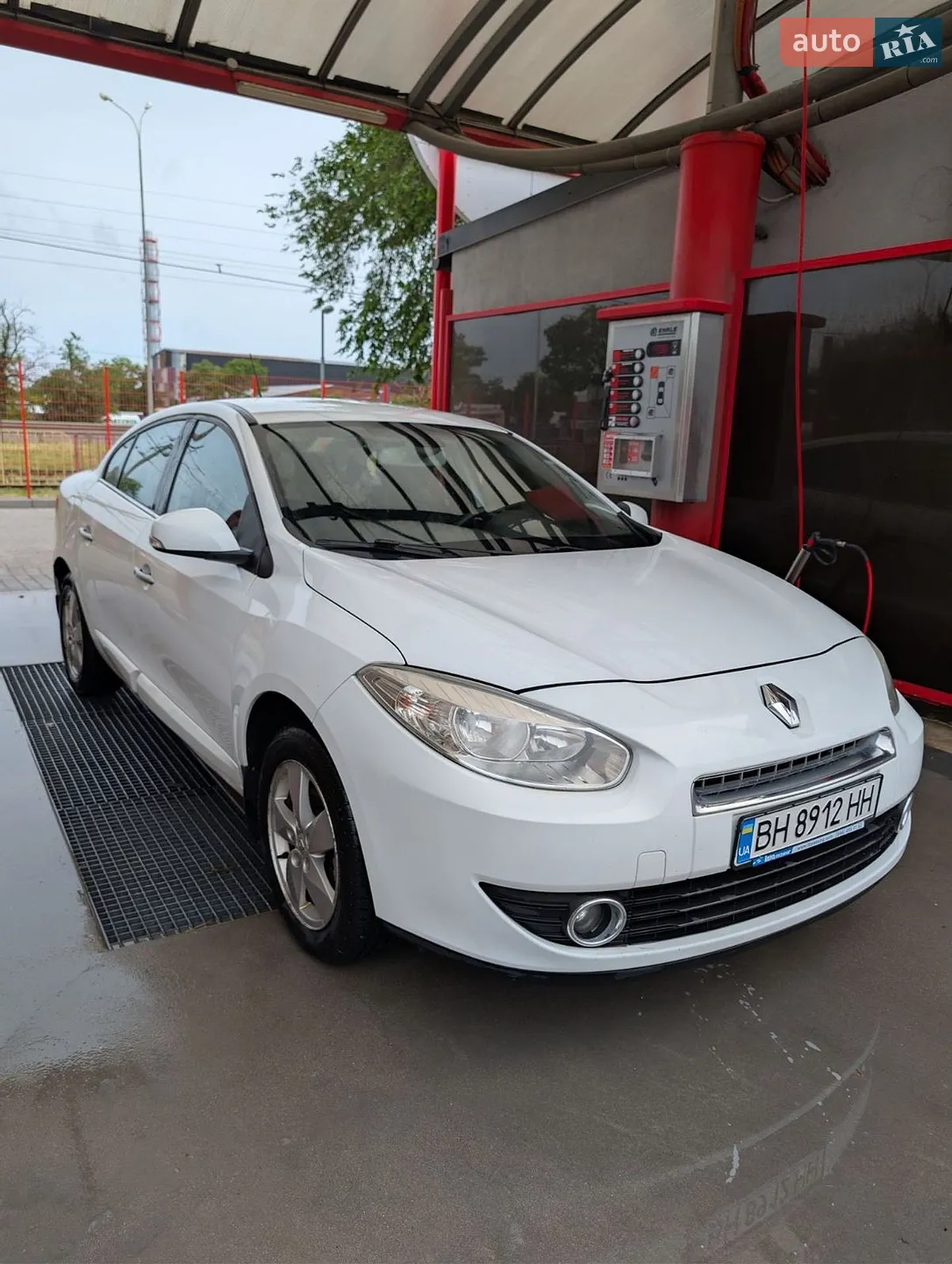 2011 Renault Fluence - мініатюра 3