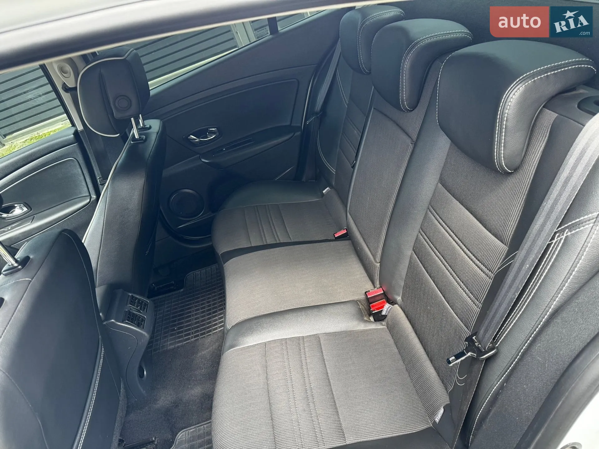 2013 Renault Fluence - мініатюра 8