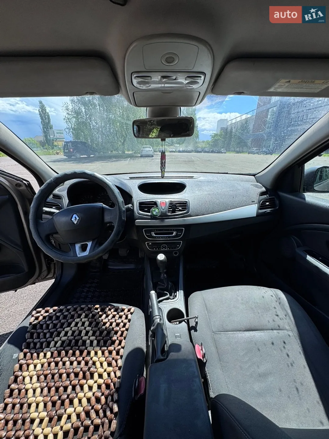 2011 Renault Fluence - мініатюра 10