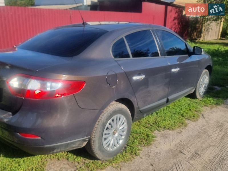 Седан Renault Fluence 2013 в Киеве фото 2 Седан Renault Fluence 2013 в Киеве