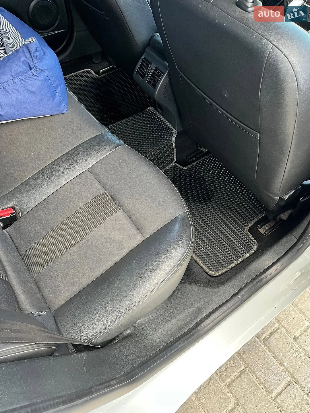 2011 Renault Fluence - мініатюра 10