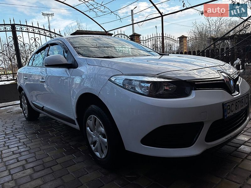 Седан Renault Fluence 2013 в Львові