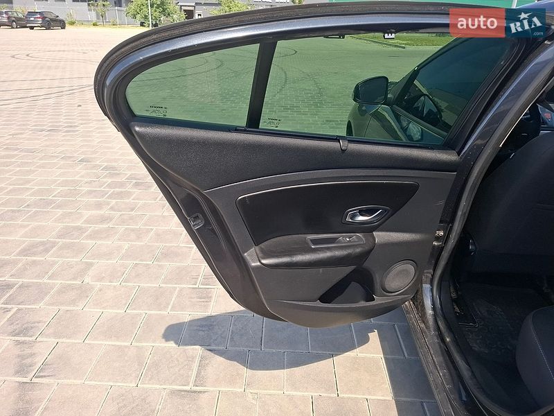Седан Renault Fluence 2010 в Черкассах фото 13 Седан Renault Fluence 2010 в Черкассах