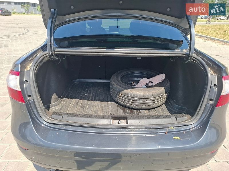 Седан Renault Fluence 2010 в Черкассах фото 17 Седан Renault Fluence 2010 в Черкассах