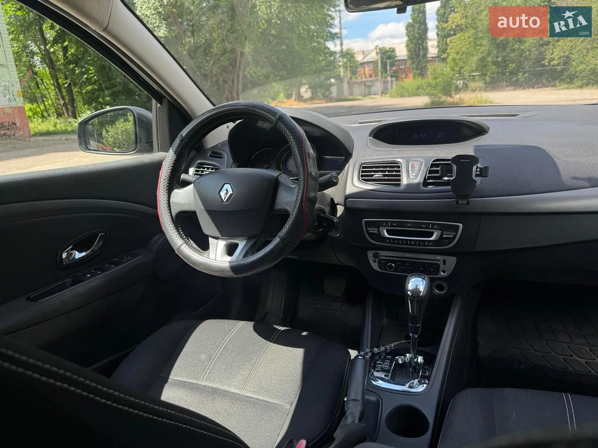 2013 Renault Fluence - мініатюра 2
