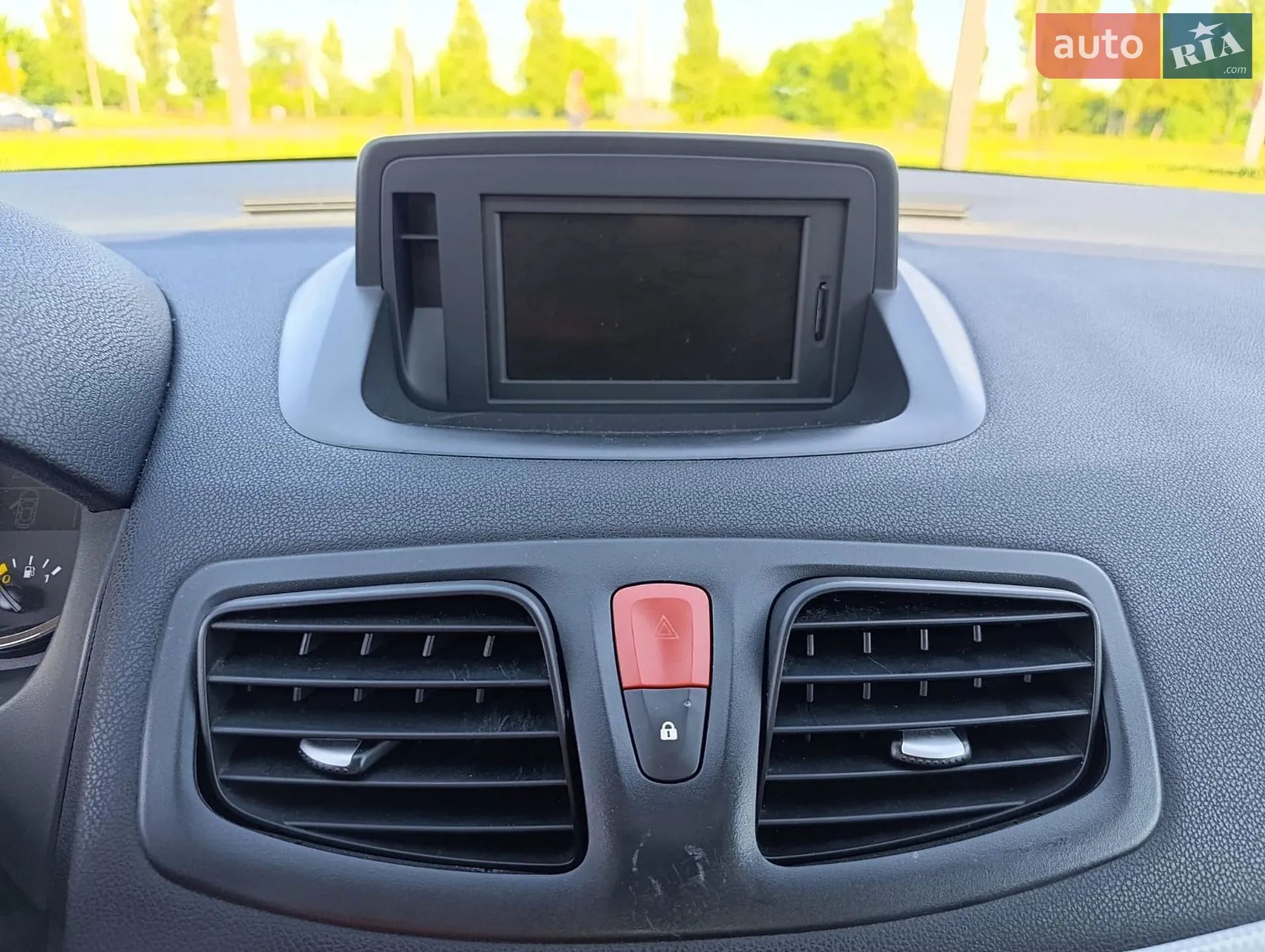 Renault Fluence 2010 VIN VF1LZBG0T42798469 фото оголошення 11 з 34