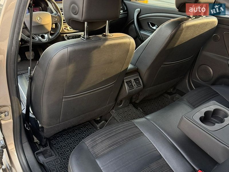Седан Renault Fluence 2015 в Киеве
