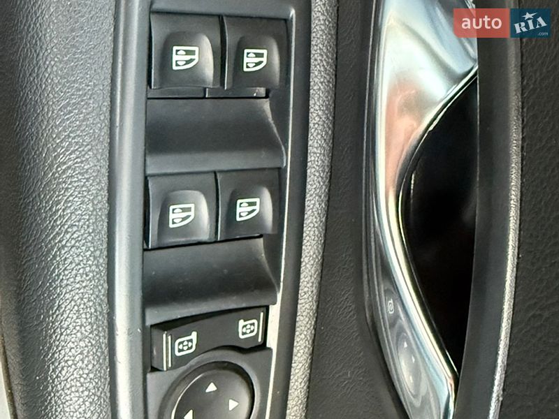 Седан Renault Fluence 2011 в Харкові
