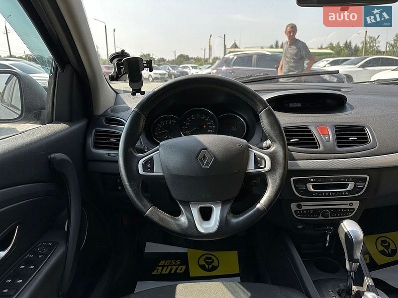 Седан Renault Fluence 2010 в Івано-Франківську