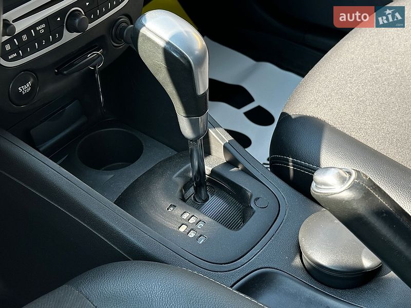 Седан Renault Fluence 2010 в Івано-Франківську
