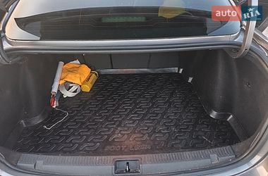 Седан Renault Fluence 2012 в Белозерье