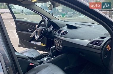 Седан Renault Fluence 2010 в Киеве