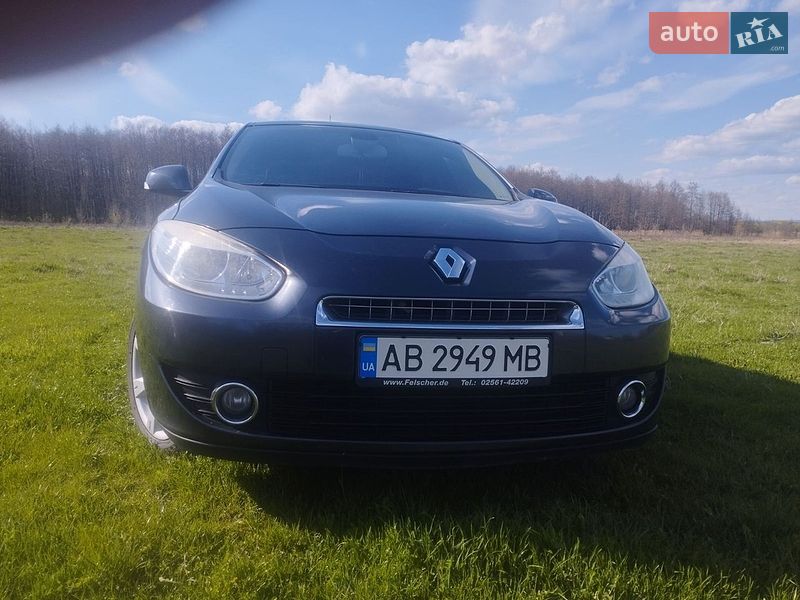 Седан Renault Fluence 2011 в Бершади